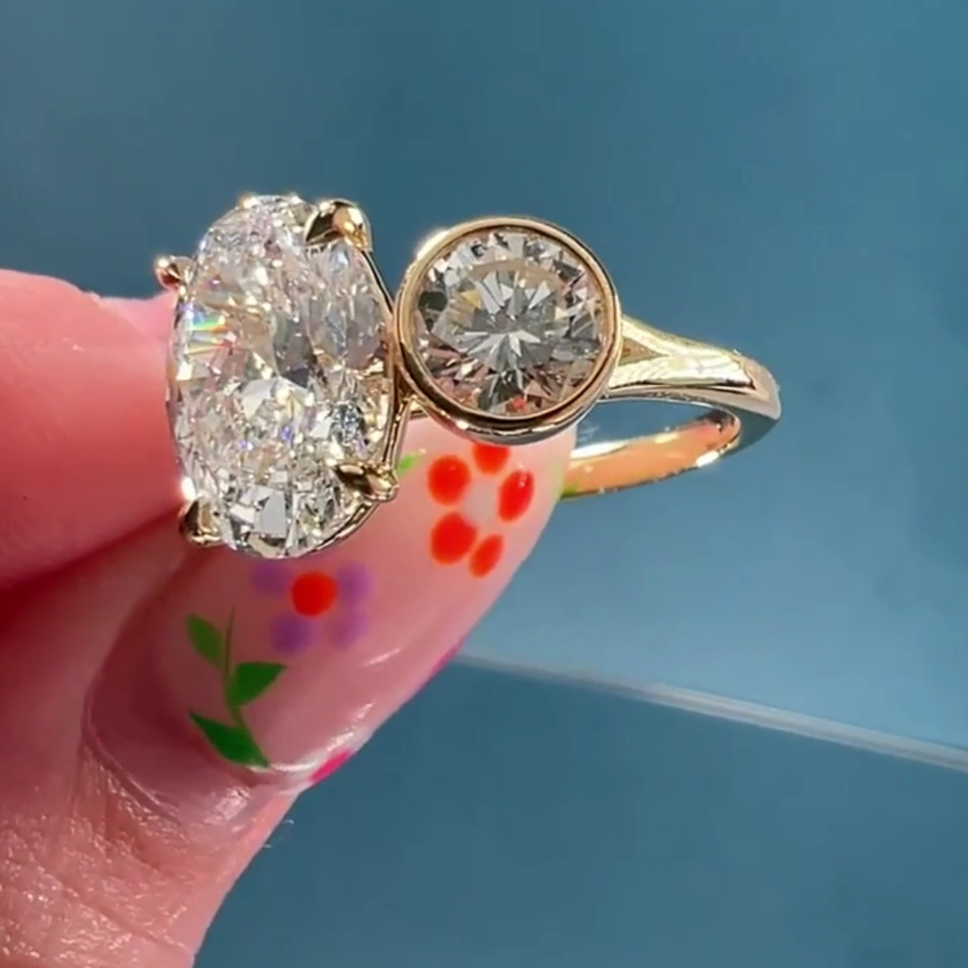 4.00tcw Oval & Round Lab Diamond Bezel Engagement Ring | IGI Certified | Toi Et Moi Design