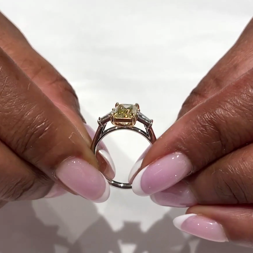 Emerald 2.60tcw Fancy Yellow Lab Diamond 3-Stone Ring | IGI | VVS–VS | 10k/14k/18k Gold