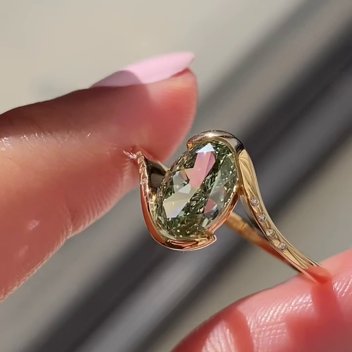 Oval Fancy Green 2.00tcw Lab Diamond Solitaire Bypass Ring | IGI VVS–VS