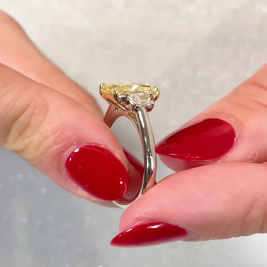 Radiant 2.50tcw Fancy Yellow Lab Diamond Ring | Three Stone | IGI Certified | VVS–VS