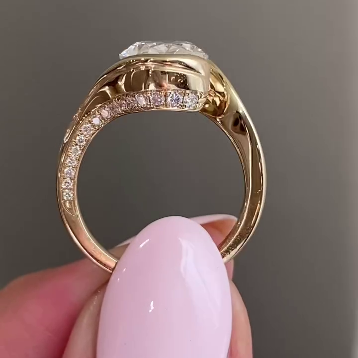 3.50tcw Oval Lab Diamond Bypass Engagement Ring | Unique Style | IGI Certified