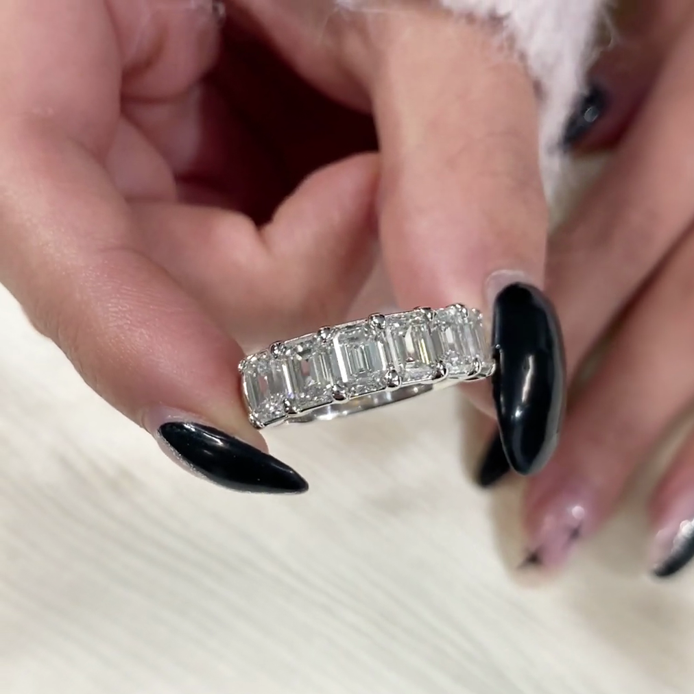 3.60tcw Emerald Lab-Grown Diamond Wedding Band | Six Stone | DEF Color VVS–VS Clarity