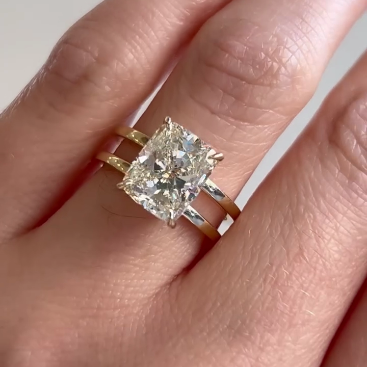 Cushion 3.00ct Lab Grown Diamond Engagement Ring | Double Band | IGI Certified