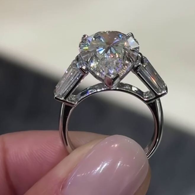 Pear 7.00ct Lab Grown Diamond Ring with 2.00ct Baguette Side Stones | IGI Certified F VS1 | Platinum Engagement Ring