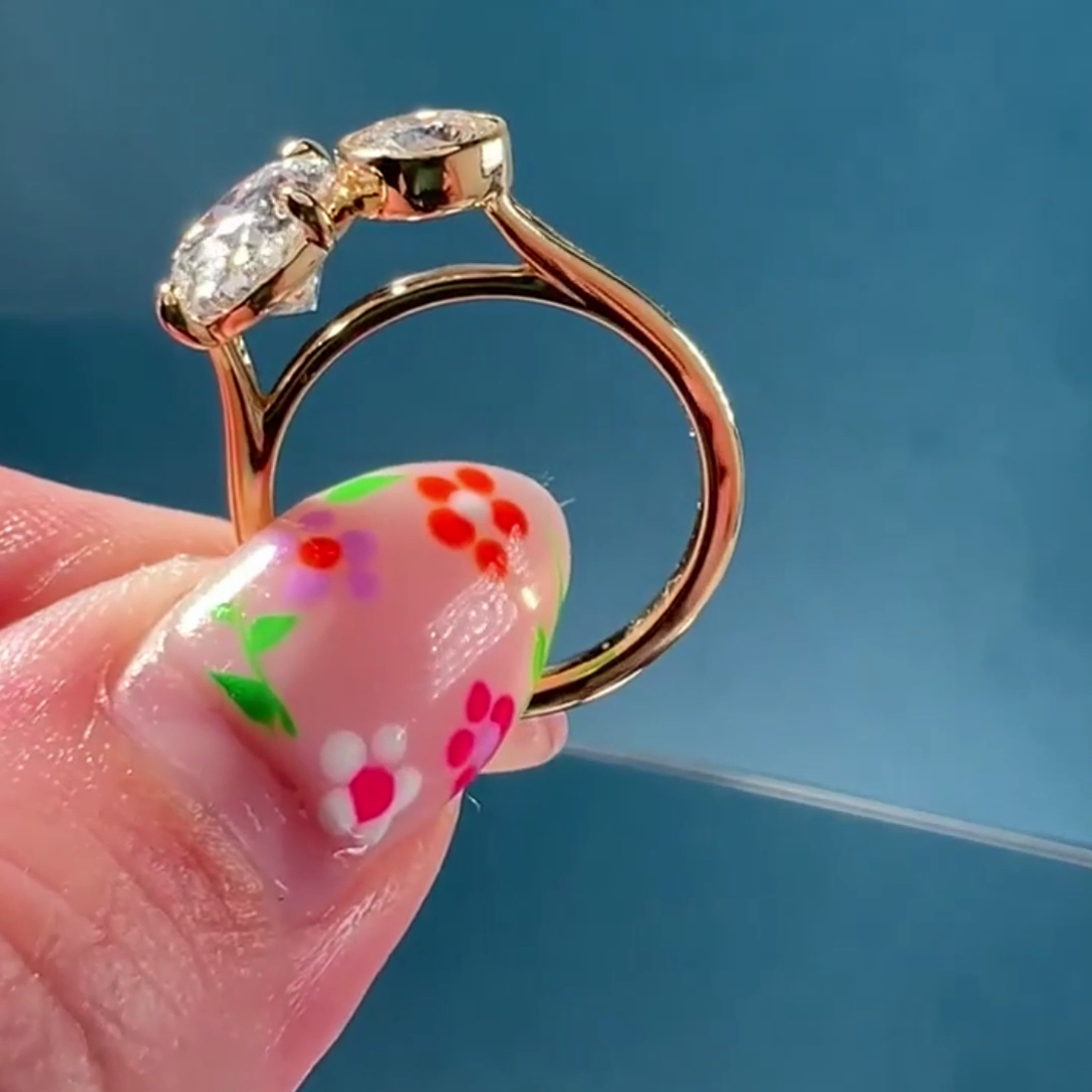 4.00tcw Oval & Round Lab Diamond Bezel Engagement Ring | IGI Certified | Toi Et Moi Design