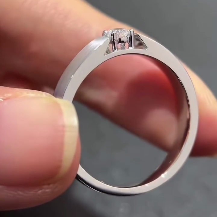 Round 0.50ct Men’s Tension Lab Grown Diamond Ring | IGI Certified | White Gold Minimalist Design