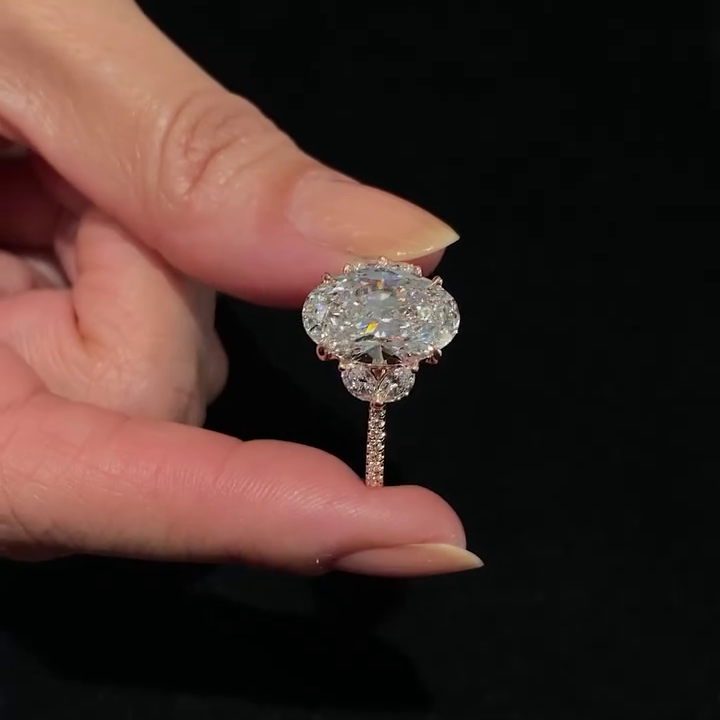 Oval 3.10tcw Lab Diamond Ring | Marquise & Round Sides | IGI Certified | D-E-F VVS–VS | White Gold