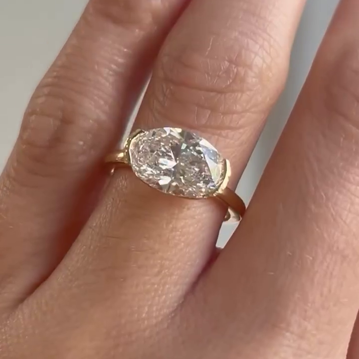 Oval 3.00ct East-West Lab Grown Diamond Engagement Ring | Half Bezel Setting | IGI Certified