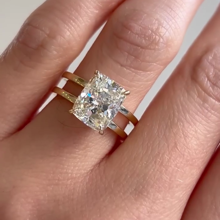 Cushion 3.00ct Lab Grown Diamond Engagement Ring | Double Band | IGI Certified