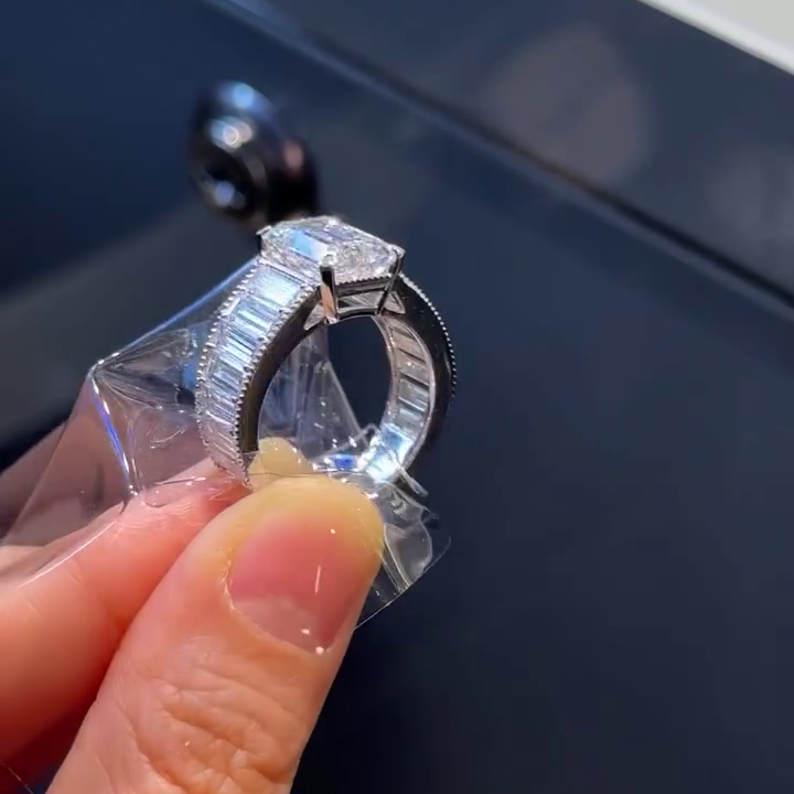 Emerald 10.00tcw Lab Diamond Side Stone Pavé Ring | IGI Certified | D-E-F | VVS–VS