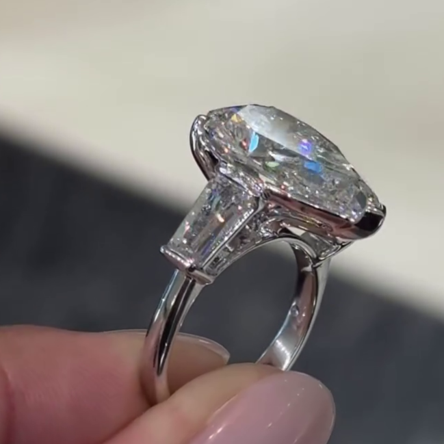 Pear 7.00ct Lab Grown Diamond Ring with 2.00ct Baguette Side Stones | IGI Certified F VS1 | Platinum Engagement Ring
