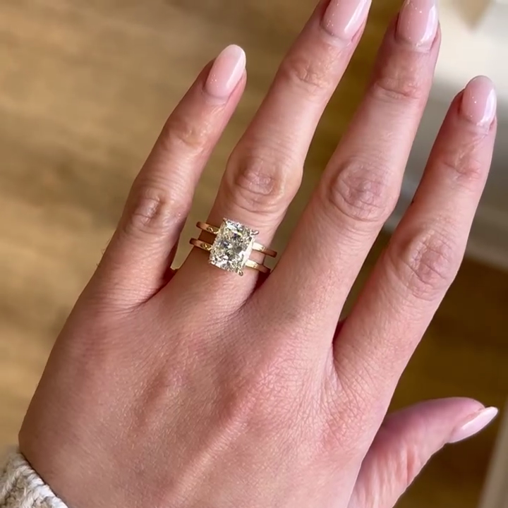 Cushion 3.00ct Lab Grown Diamond Engagement Ring | Double Band | IGI Certified