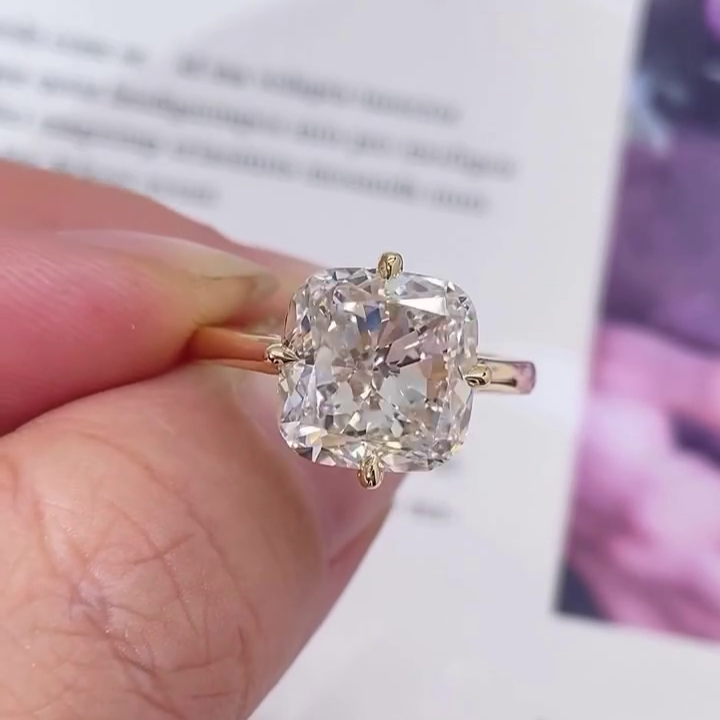 Sq Cushion 5.00ct Lab Grown Diamond Engagement Ring | IGI Certified | D-E-F Color | VVS–VS Clarity | Yellow Gold Solitaire Ring