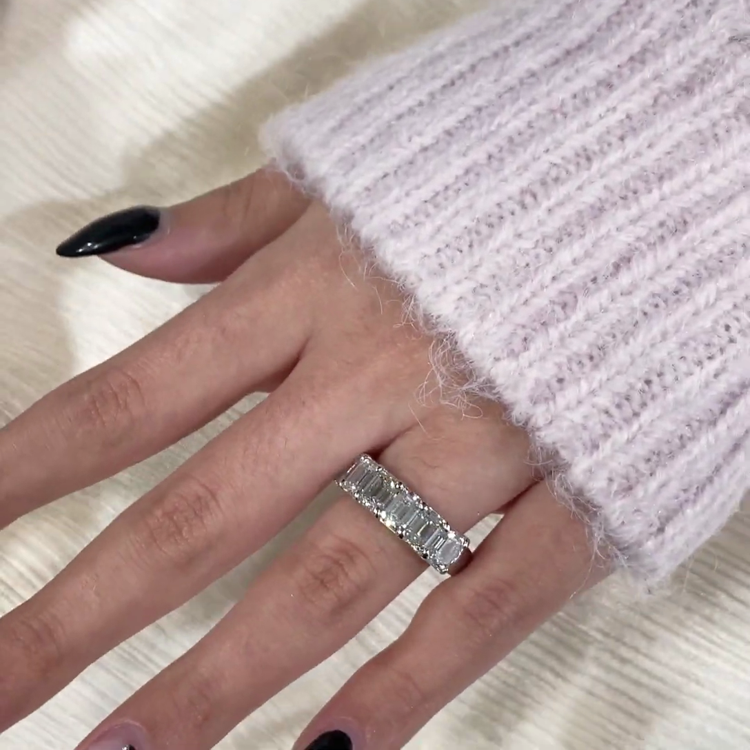 3.60tcw Emerald Lab-Grown Diamond Wedding Band | Six Stone | DEF Color VVS–VS Clarity