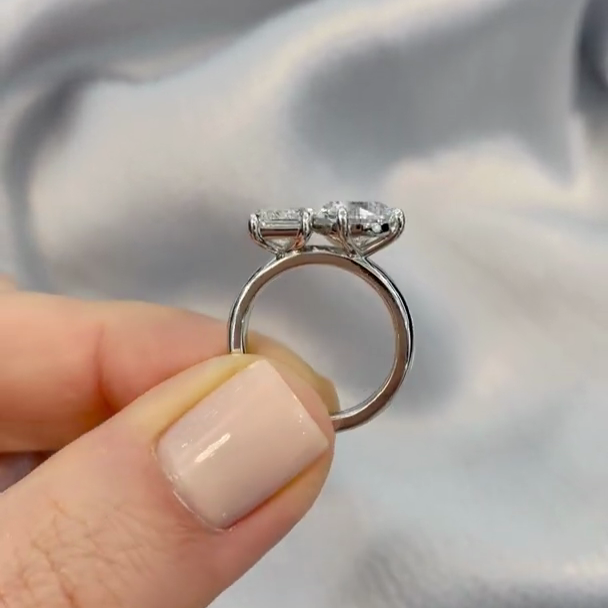 Pear & Emerald 3.00tcw Lab Diamond Toi et Moi Engagement Ring | IGI Certified | 14k/18k Gold