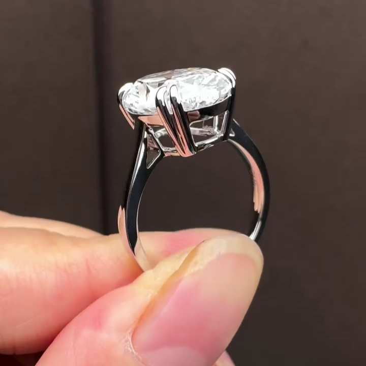 Oval 7.00ct Lab Grown Diamond Cathedral Solitaire Engagement Ring | D-E-F Color | VVS–VS Clarity | IGI Certified | 4-Claw Prong