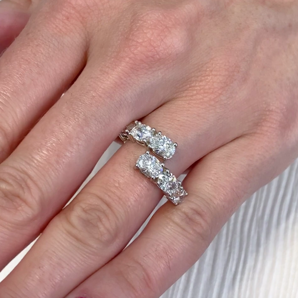 Oval 2.00tcw Lab Diamond Bypass Engagement Ring | DEF VVS–VS Clarity