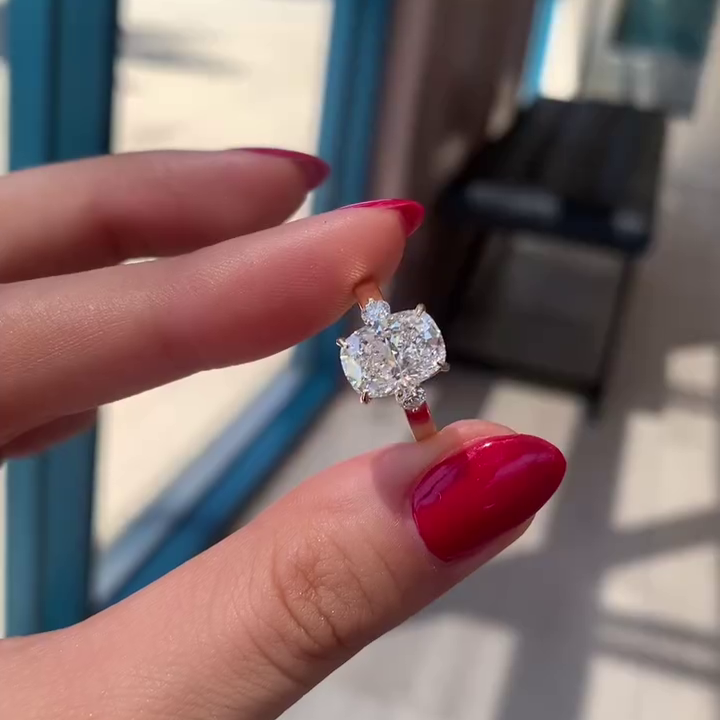 3.20tcw Elongated CushionLab Diamond Engagement Ring | IGI Certified | VVS–VS Clarity