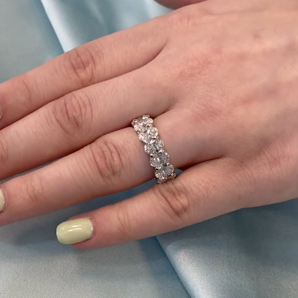 Oval 3.30tcw Lab Diamond Half Eternity Wedding Band | IGI Certified DEF VVS–VS Clarity
