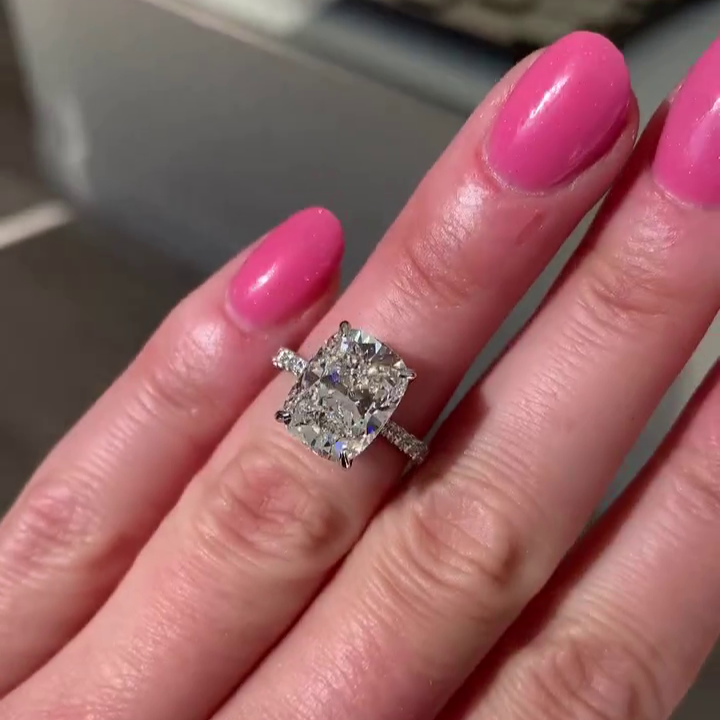 4.40ct Cushion Cut Diamond Engagement Ring | 4.00ct Lab-Grown Center + 0.40ct Side Stones | White Gold, Rose Gold, Platinum | IGI Certified