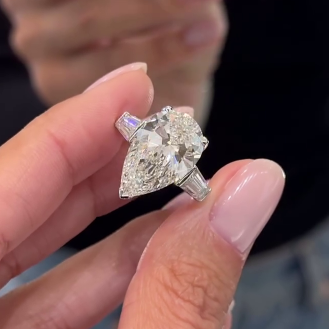 Pear 7.00ct Lab Grown Diamond Ring with 2.00ct Baguette Side Stones | IGI Certified F VS1 | Platinum Engagement Ring