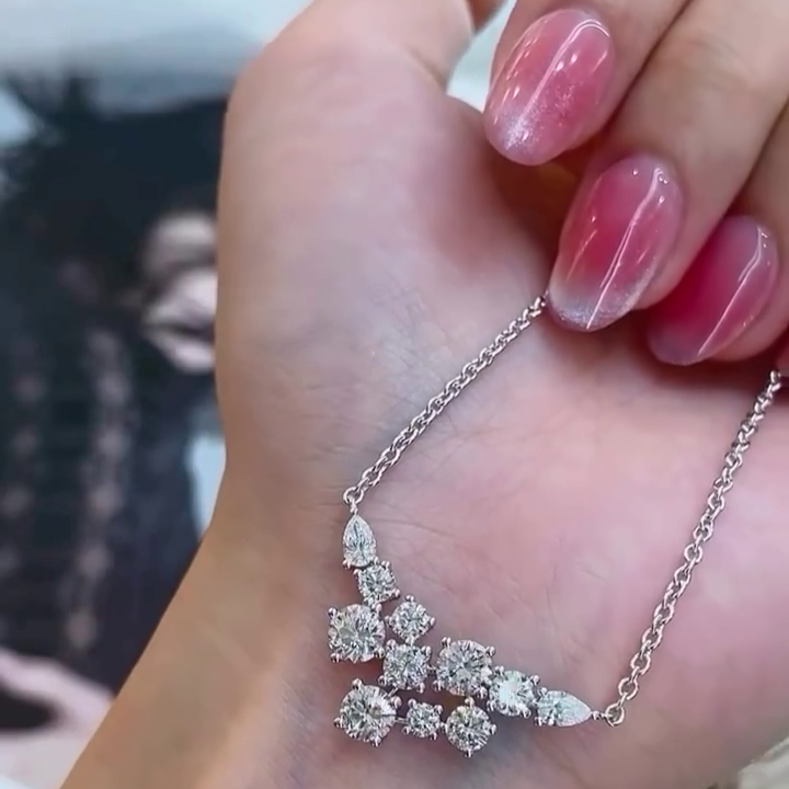 4.00tcw Round And Pear Lab Diamond Necklace | IGI Certified | DEF VVS–VS Clarity