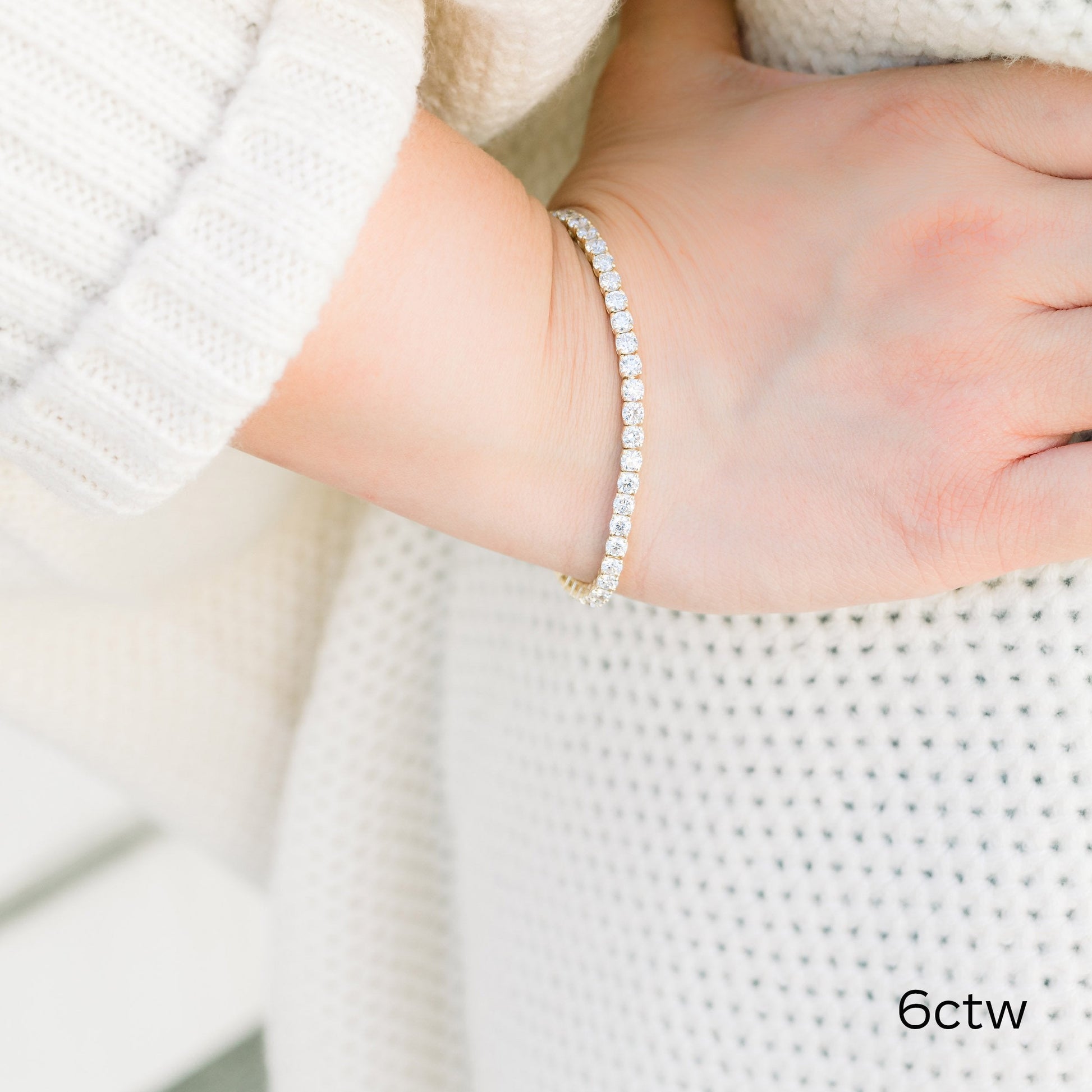 Round Lab Grown Diamond Four Prong Tennis Bracelet , EF Color, VS Clarity, IGI Certificate