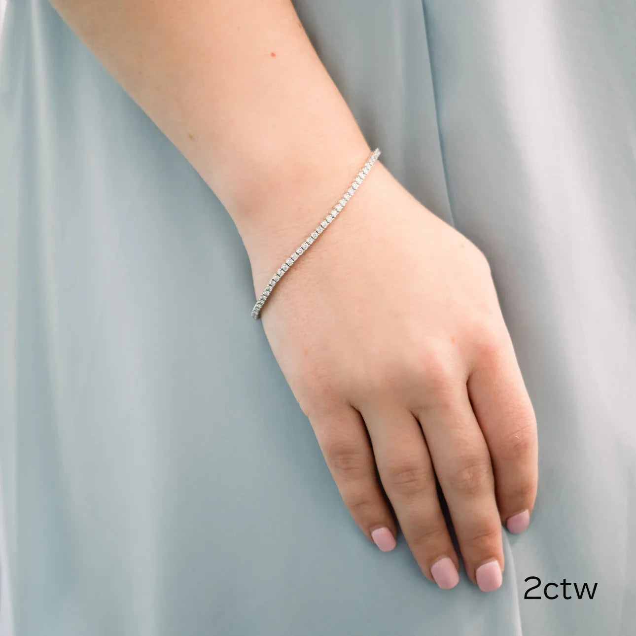 Round Lab Grown Diamond 4 Prong Tennis Bracelet, EF Color, VS clarity, IGI Certified