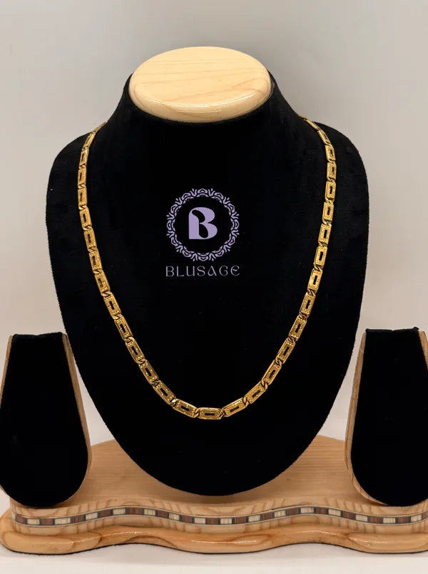 Distinctive Design Best Quality Brass Material with Micro Gold Plated Nawab