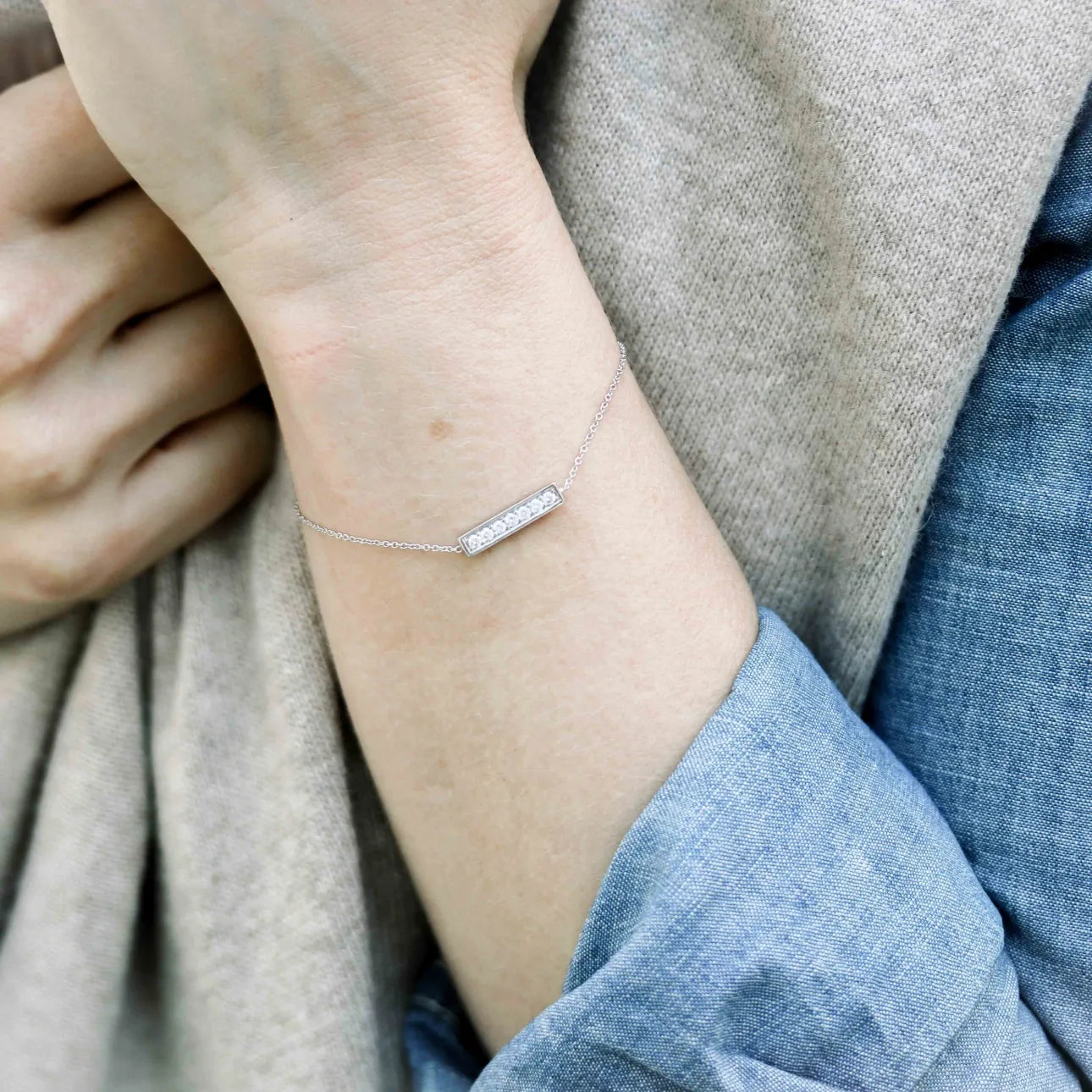 Round Lab Grown Diamond Bar Bracelet, EF Color, VS Clarity, IGI Certified