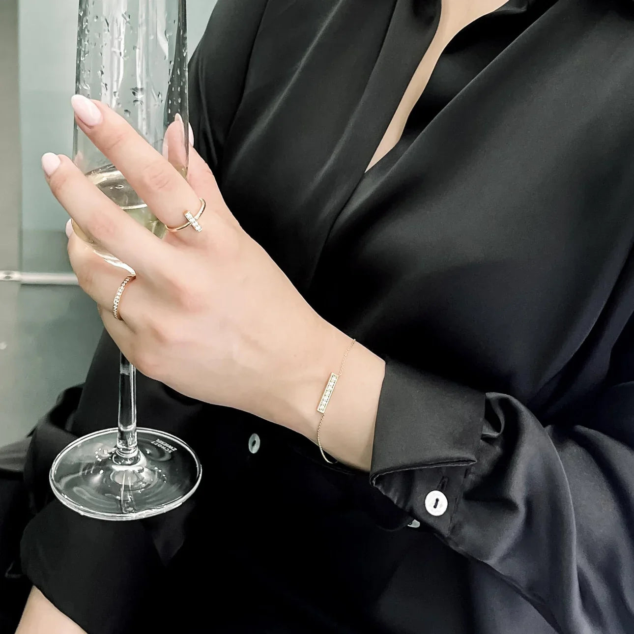 Round Lab Grown Diamond Bar Bracelet, EF Color, VS Clarity, IGI Certified